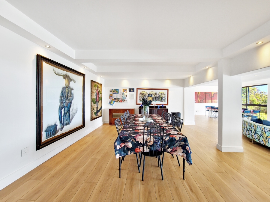 To Let 7 Bedroom Property for Rent in Camps Bay Western Cape